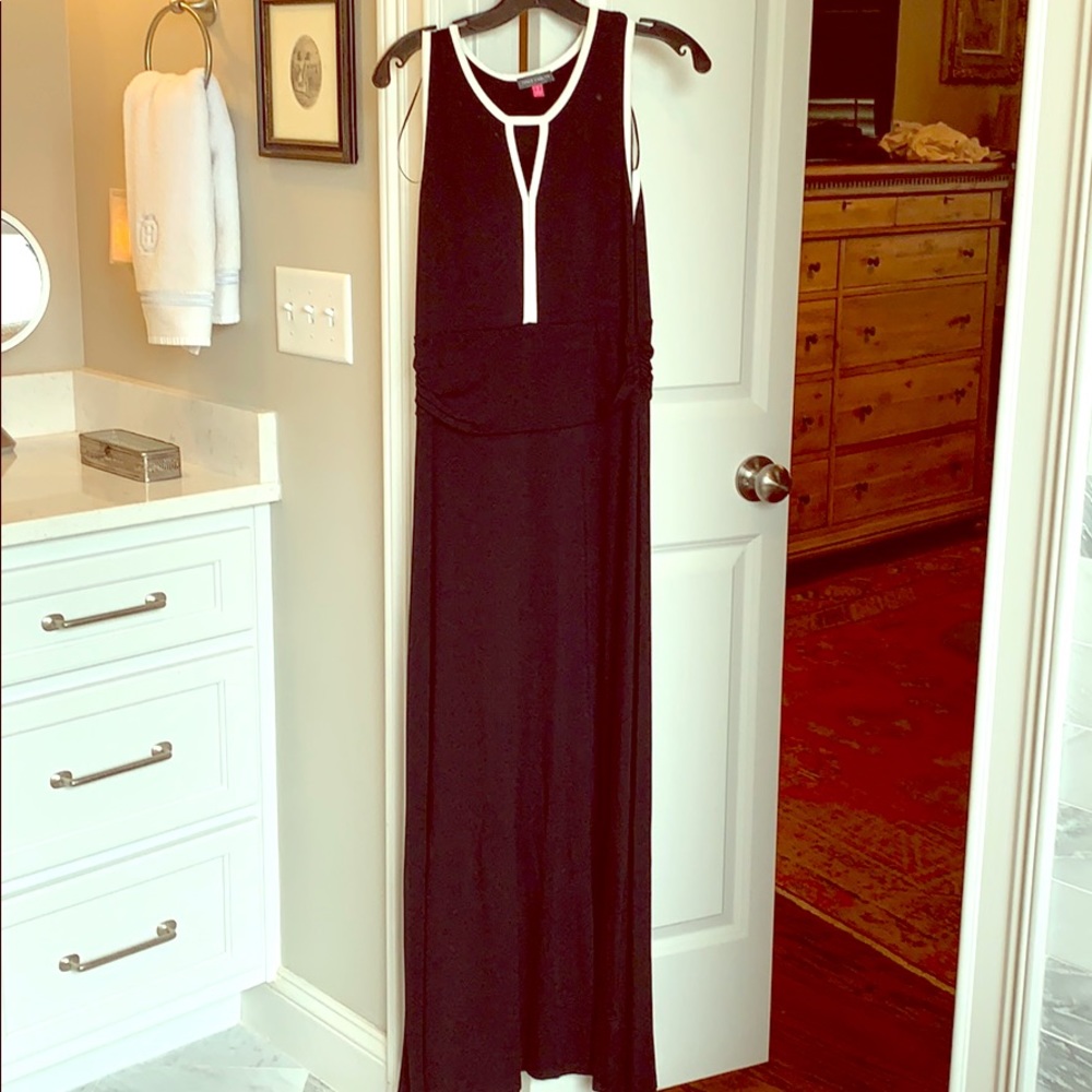 VINCE CAMUTO Dress